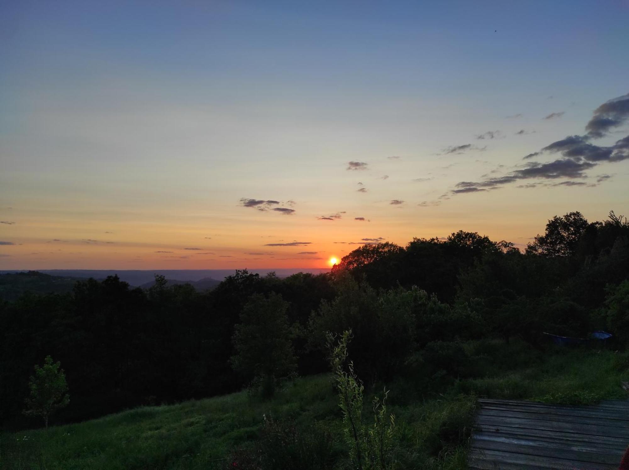 Bed and Breakfast Bout De Cote Lacam-dʼOurcet Zewnętrze zdjęcie