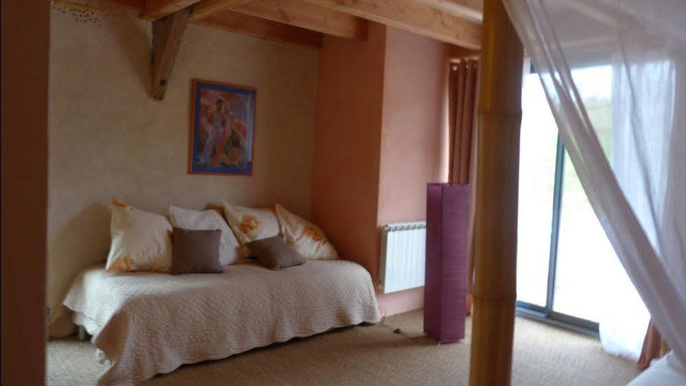 Bed and Breakfast Bout De Cote Lacam-dʼOurcet Zewnętrze zdjęcie